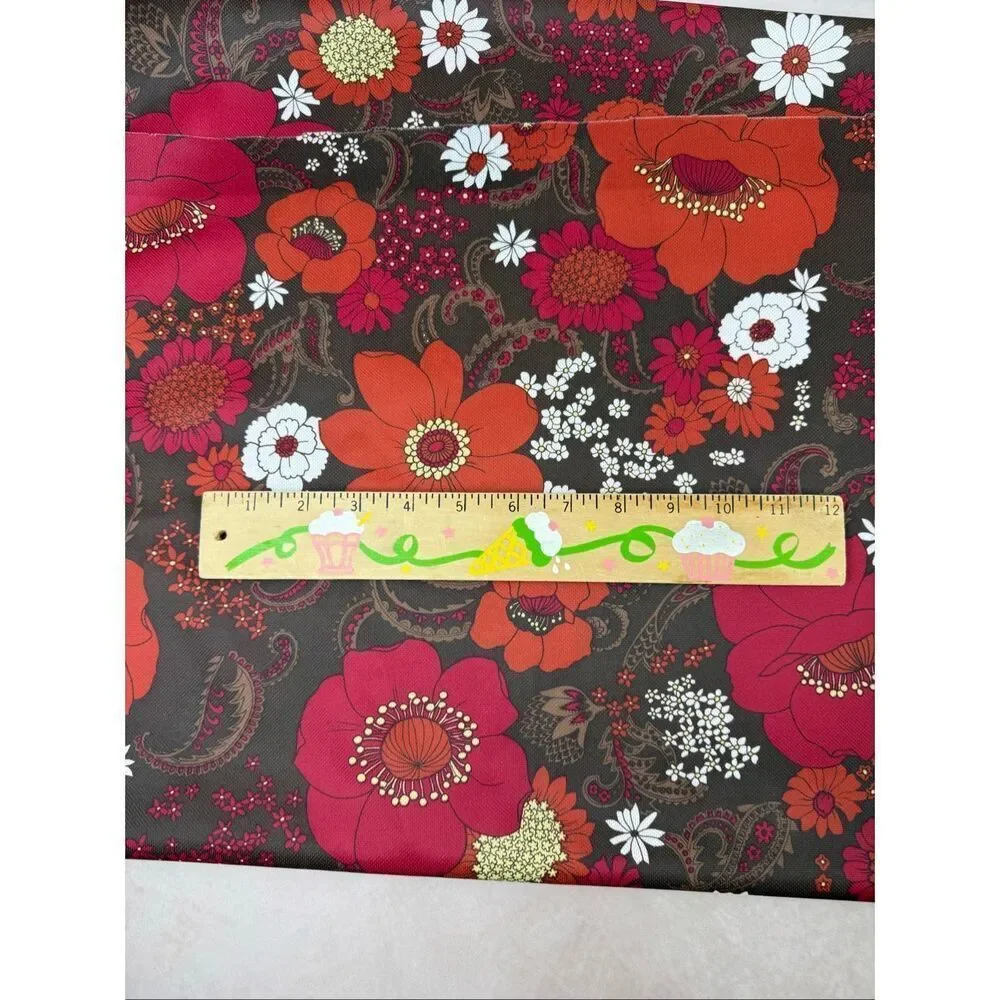 Vintage 1970s Floral Fabric Flower Power Mod MCM Polyester Knit 64x60” Groovy Re